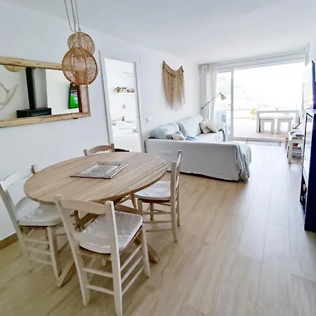 Thegoldsand Cala Salions Apartament *